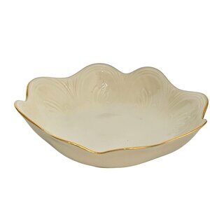Lenox Saybrooke Gold Serving Bowl 8" scalloped ruffled luxury tableware